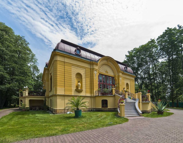 Malá vila Alfreda Löw-Beera ve Svitávce, architekt Josef Nebehosteny, 1906. Foto © Kamil Till, Moravská galerie v Brně